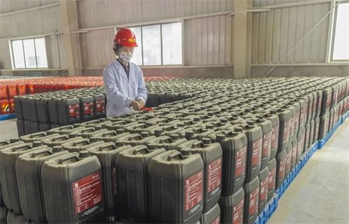 鐵門關(guān)經(jīng)濟(jì)技術(shù)開(kāi)發(fā)區(qū)化肥企業(yè)生產(chǎn)忙 儲(chǔ)備足 銷售旺